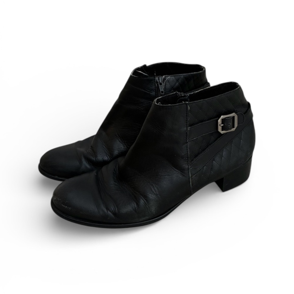 Munro Black Quilted Ankle Booties